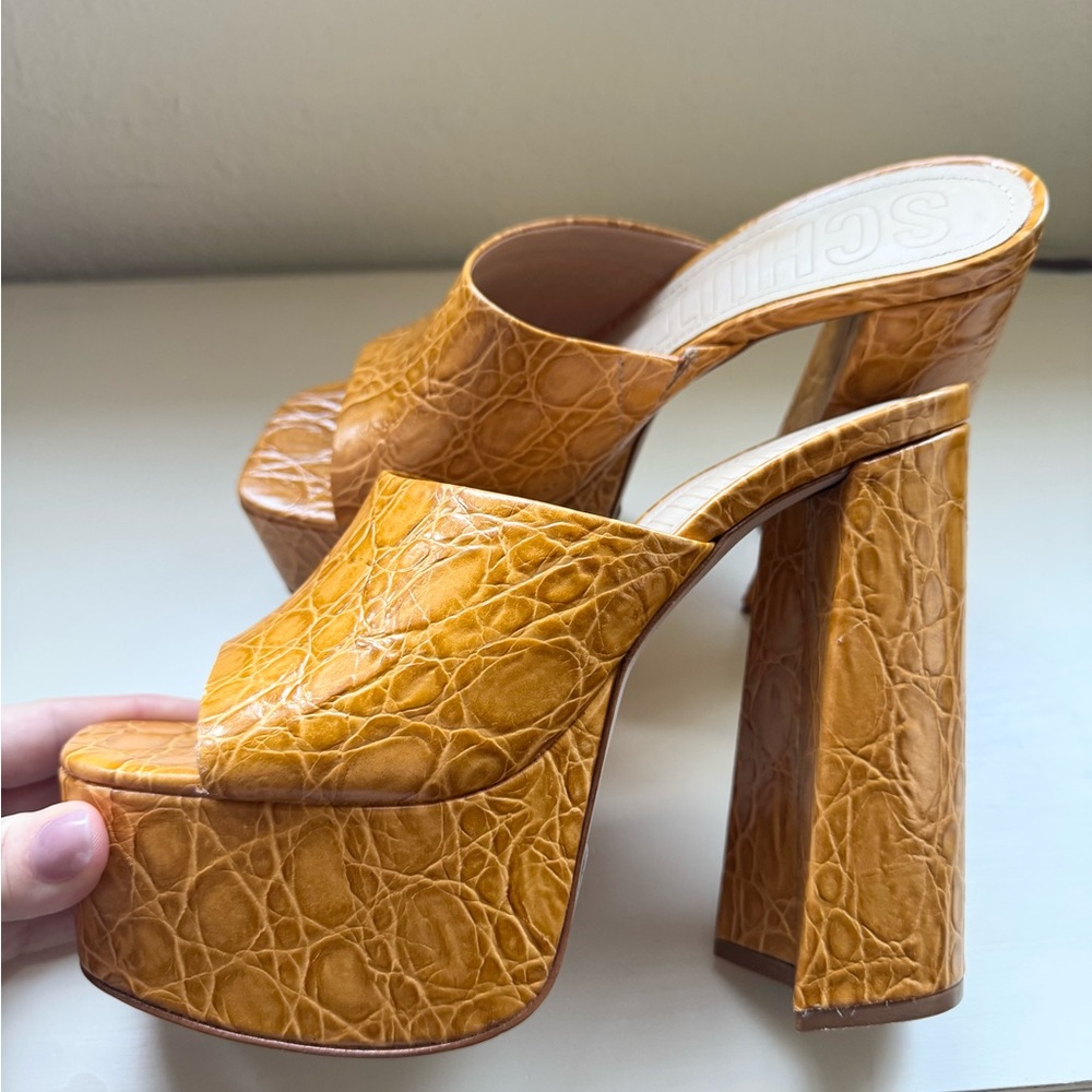 SCHUTZ Croc-Embossed Platform Mules in Cognac Tan - Picture 4 of 8